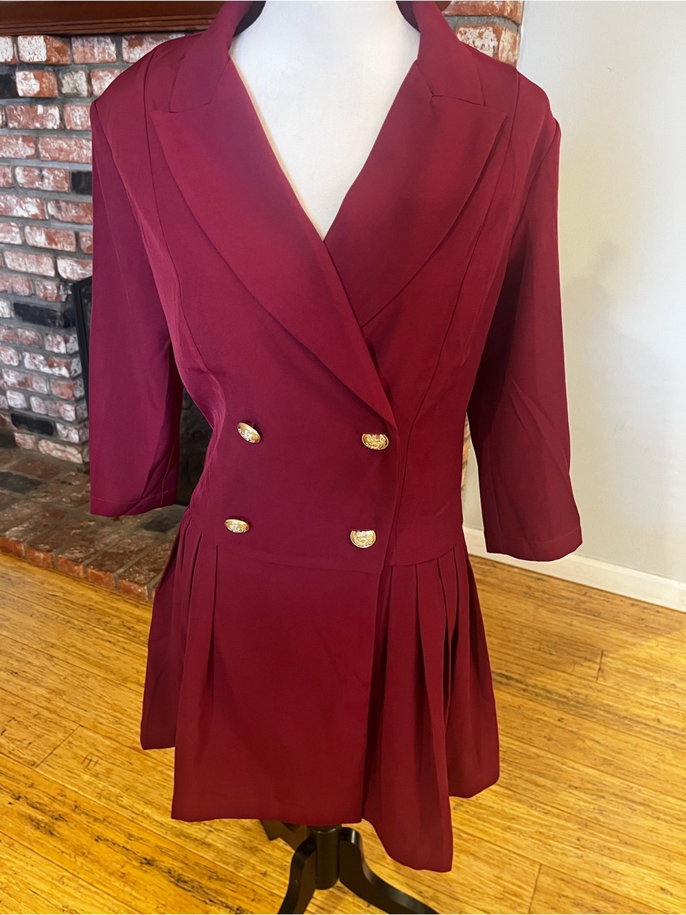 Alexia Admor NWOTBurgundy Double-Breasted Pleated Dress